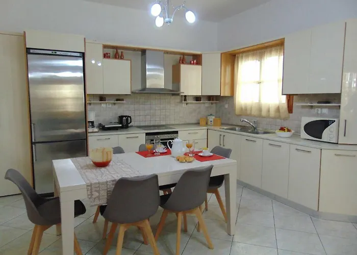 Eleni's Place Apartamento *