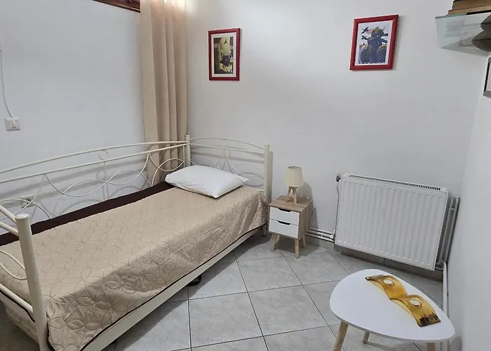 Eleni's Place Apartamento